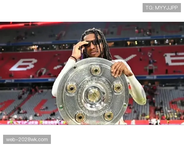 奥利塞与埃泽：水晶宫双核的进攻效率差异与战术角色解析