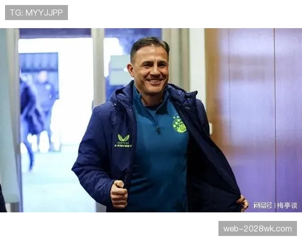 卡纳瓦罗如何通过高位逼抢重塑防线角色并推动整体前压？